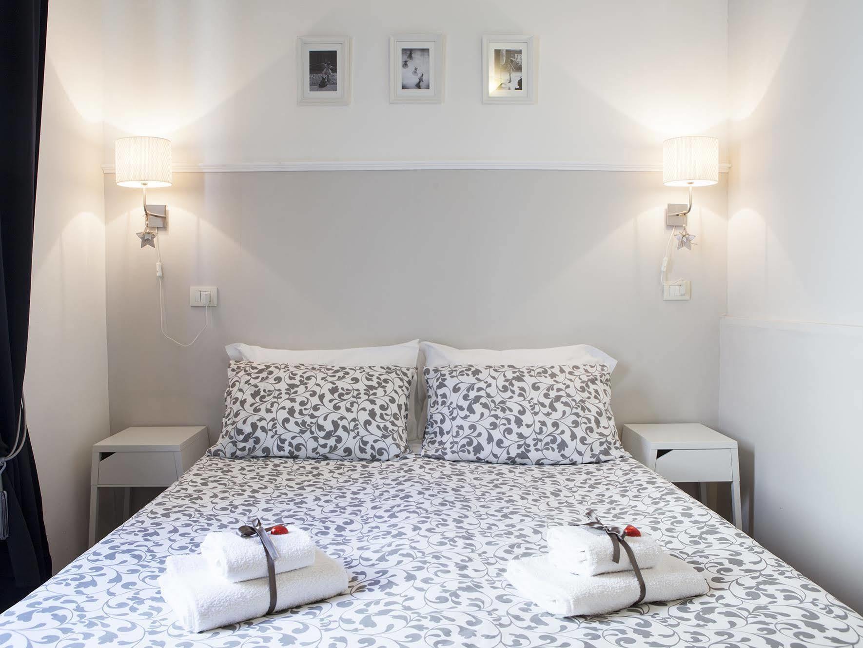 Piccarda Bed And Breakfast 佛罗伦萨 外观 照片