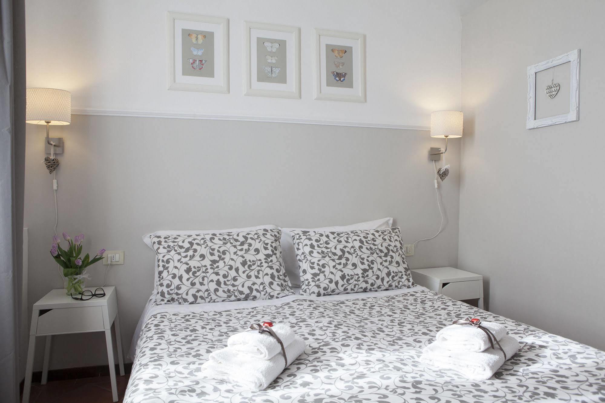 Piccarda Bed And Breakfast 佛罗伦萨 外观 照片